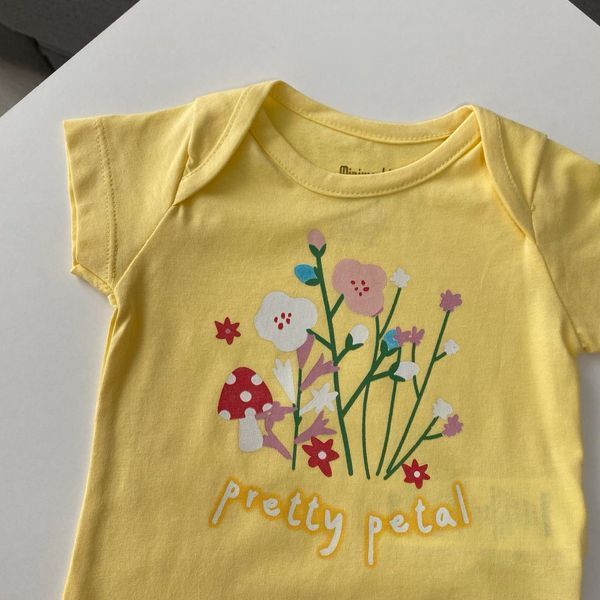 Бодік для дівчинки "Pretty petal" жовтий 68 розмір 1560 фото